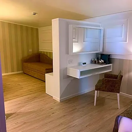 Hotel Alexander