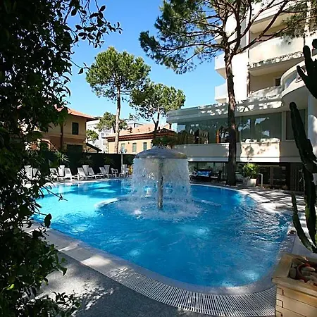 Hotel Alexander 4*